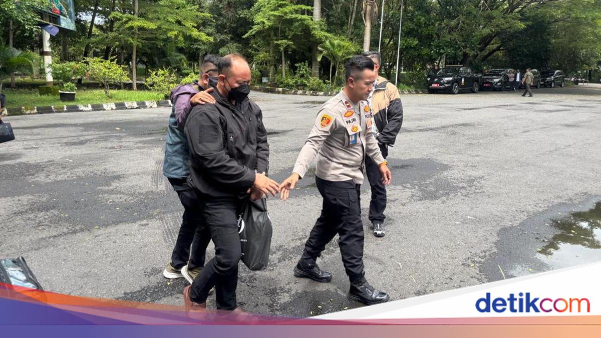 Diperiksa Bareskrim, Eks Kasatresnarkoba Polres Bima Dibawa ke Jakarta