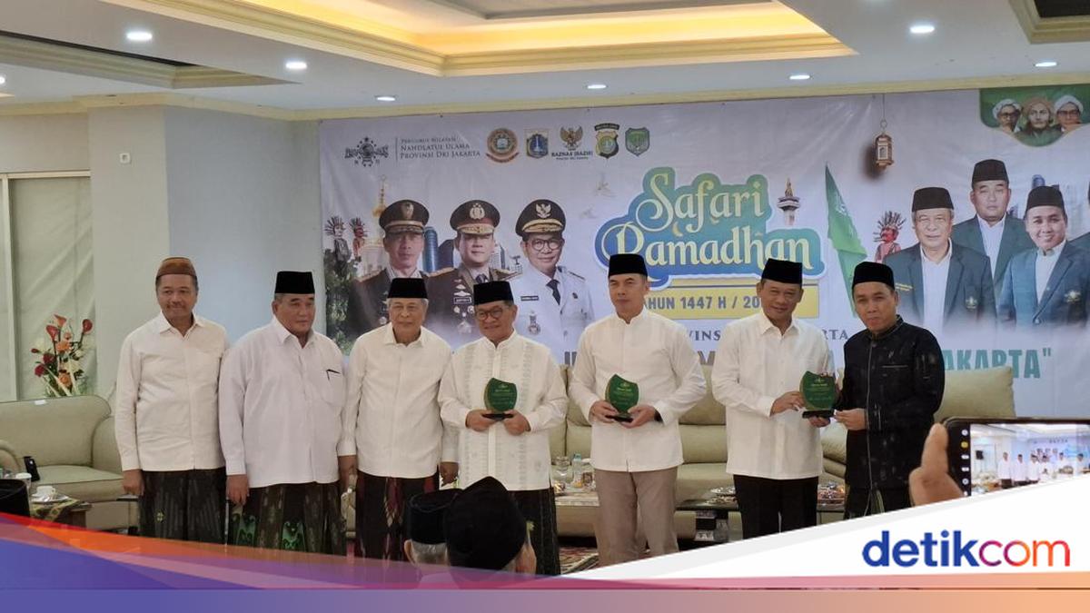 Pramono dan Kapolda Metro Hadiri Safari Ramadan Bersama Ulama di Cipayung