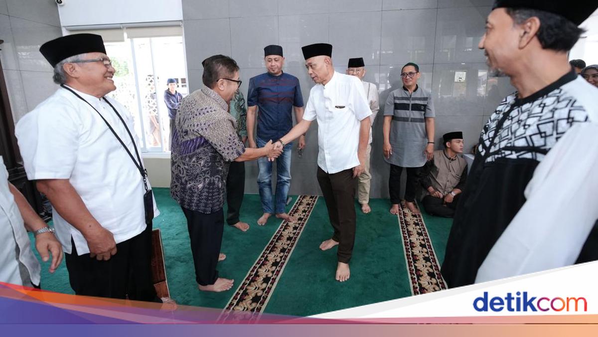 Kemensos Salurkan Santunan ke Ratusan Anak Yatim di Bekasi