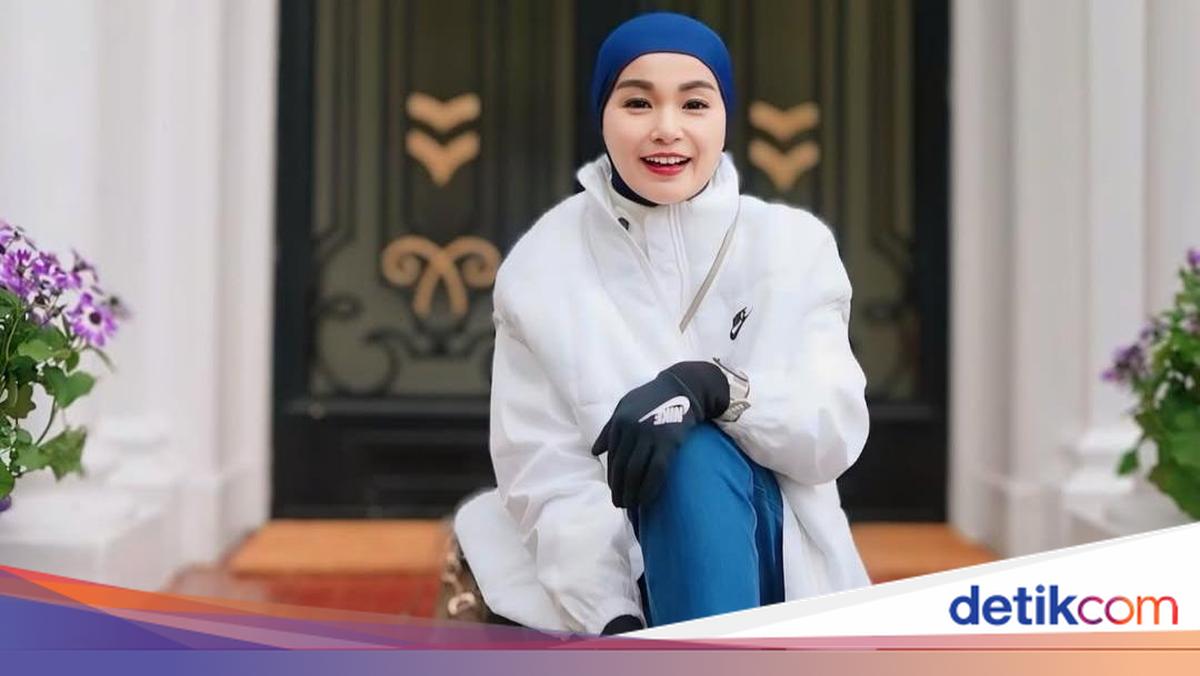 Pola Olahraga Soraya Larasati Saat Ramadan