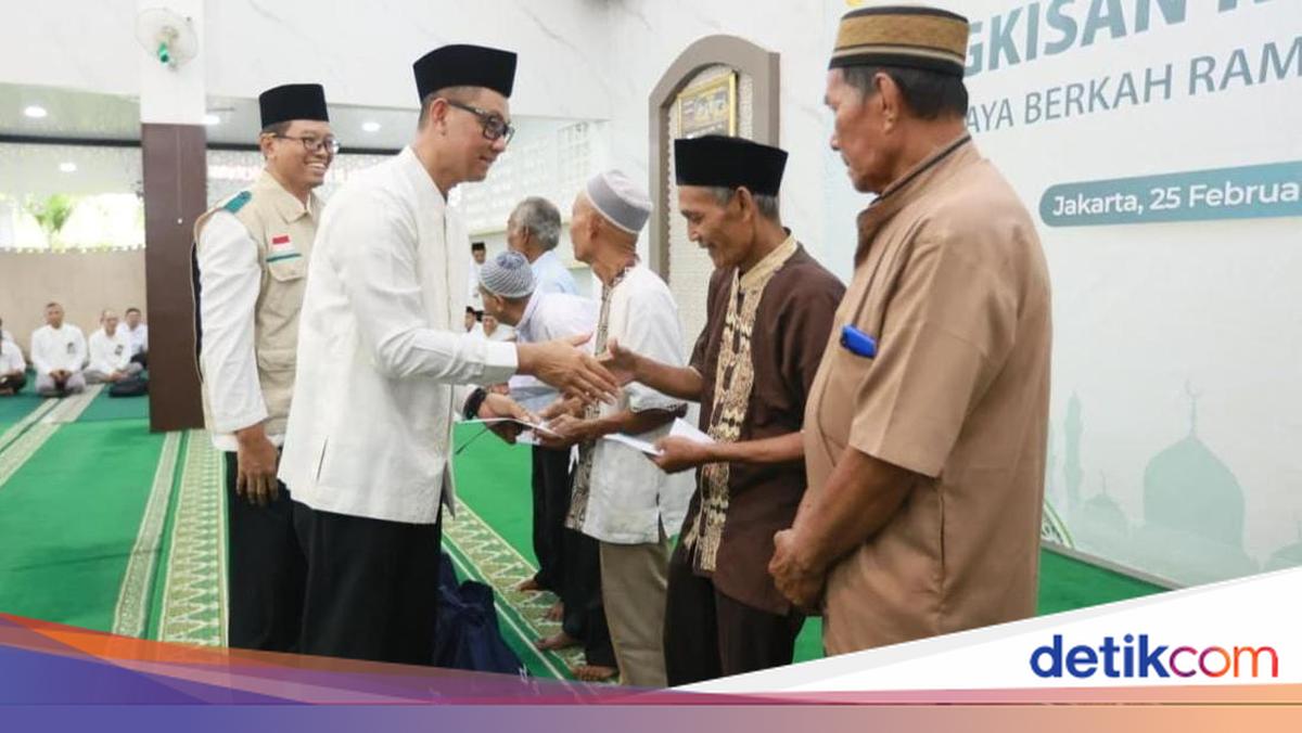 2.500 Warga Jabodetabek Terima Paket Bingkisan Ramadan dari YBL PLN
