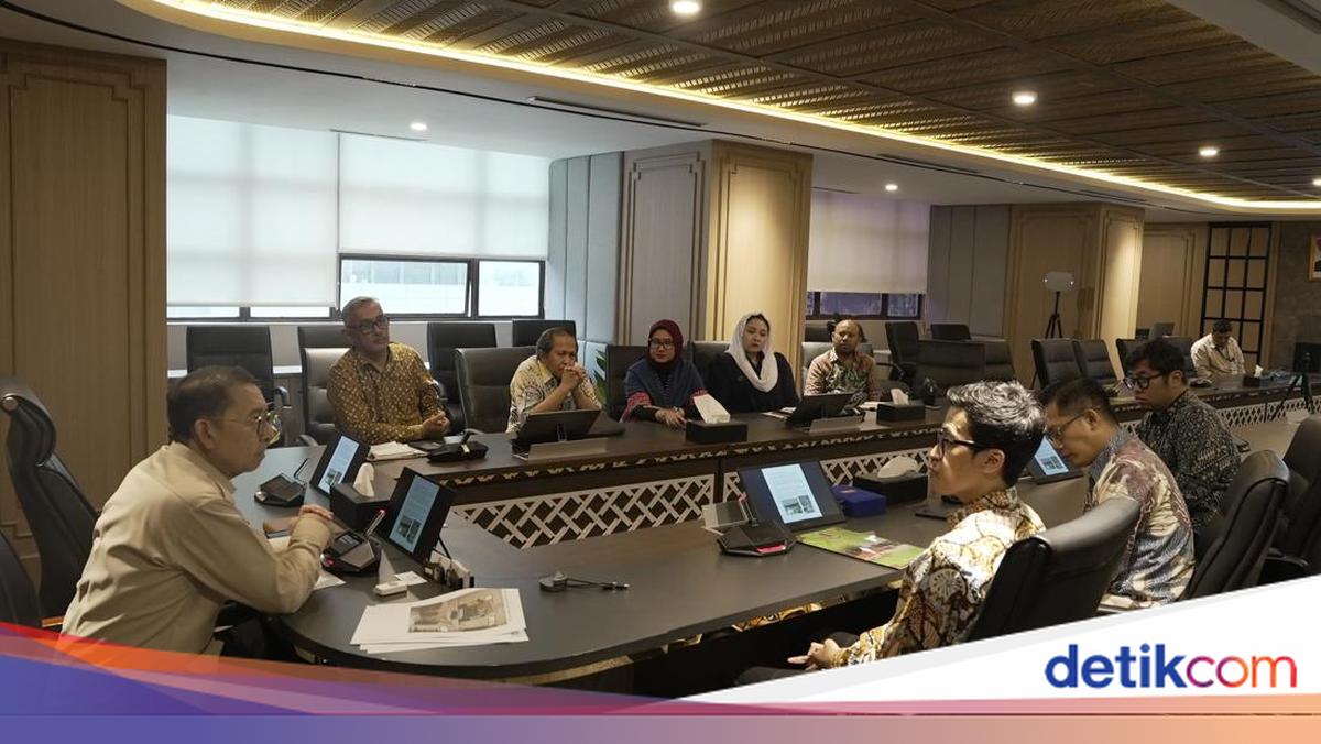 Terima Sultan Sepuh XV, Menbud Dorong Revitalisasi Keraton Kasepuhan