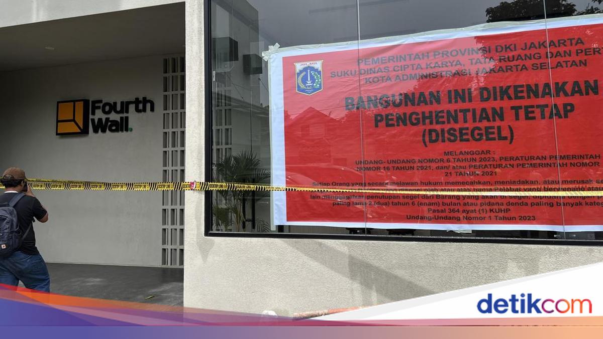Tak Ada Izin, Lapangan Padel di Cilandak yang Bikin Bising Disegel Permanen