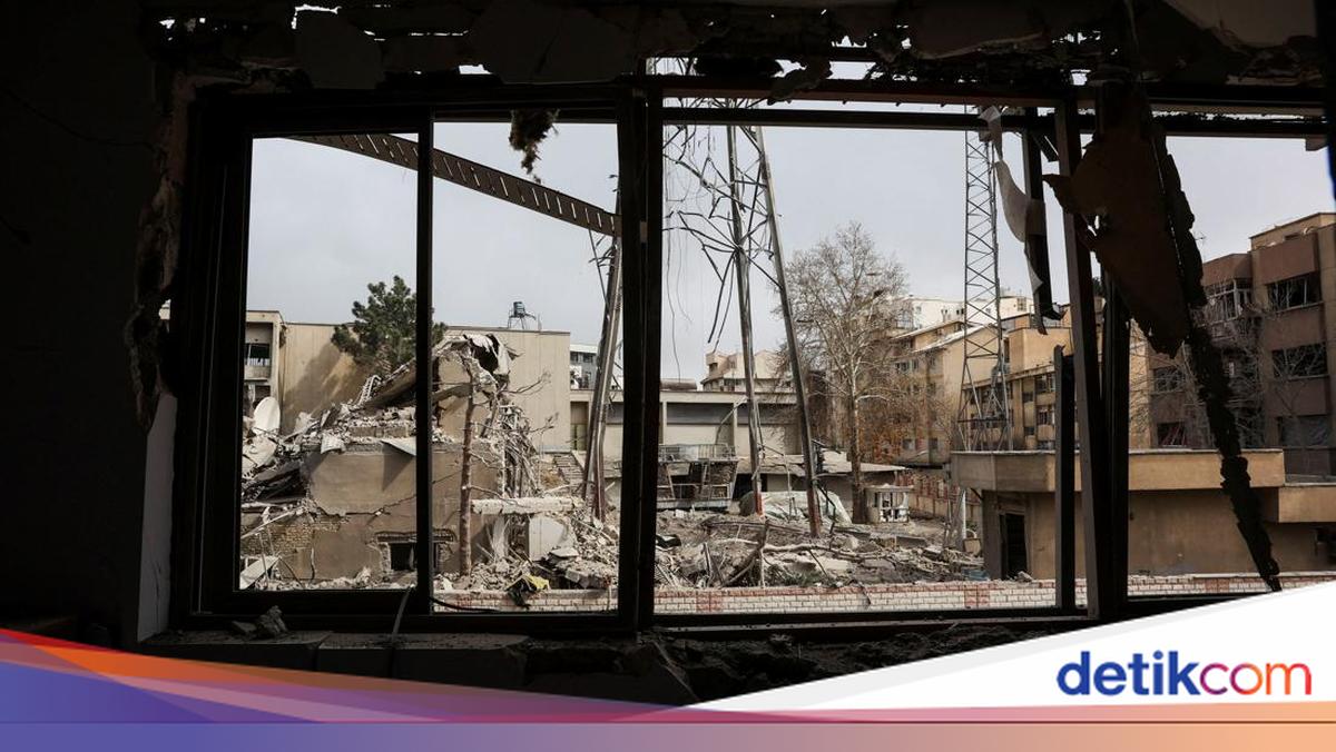 Serangan AS-Israel Rusak Ratusan Ribu Rumah dan Fasilitas Publik di Iran