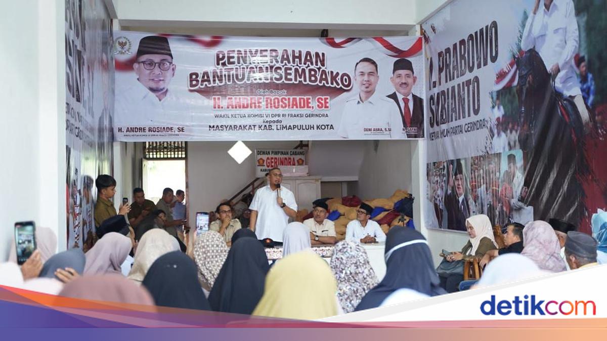 Andre Rosiade Bagikan 3.000 Paket Sembako di Lima Puluh Kota Sumbar