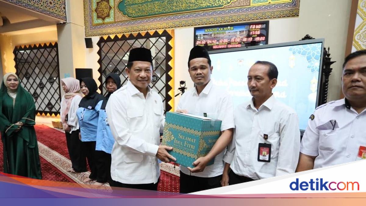Bangun Kebersamaan, Kemendagri Gelar Buka Puasa Bersama dan Santunan