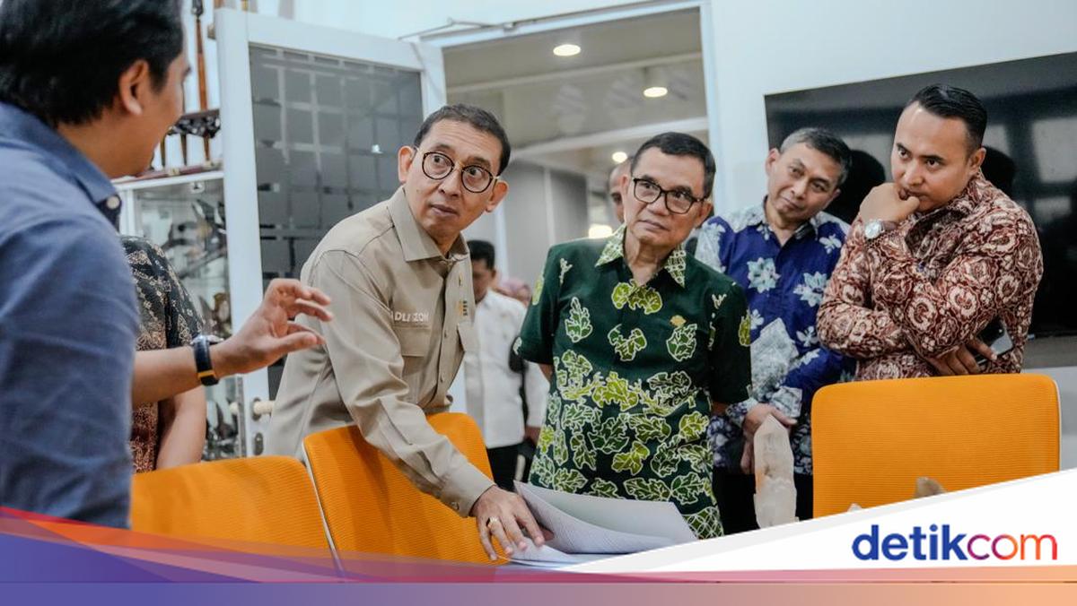 Kunjungi Indicator Indonesia, Menbud Dorong Dashboard Kebudayaan Nasional