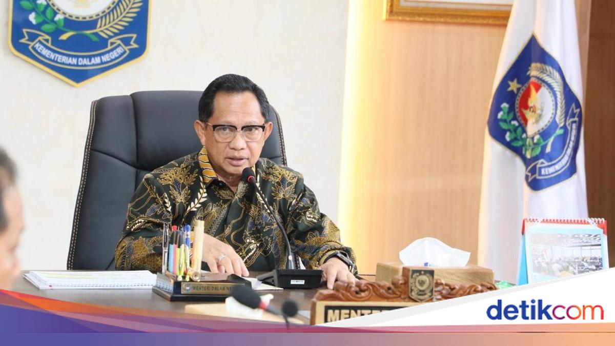 Tito Targetkan Tenda Pengungsi Bencana Sumatera Kosong Sebelum Lebaran