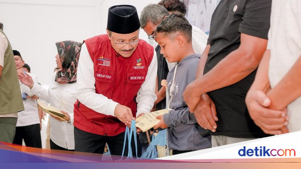 Mensos dan Mendagri Salurkan Bantuan untuk Korban Banjir Pidie Jaya