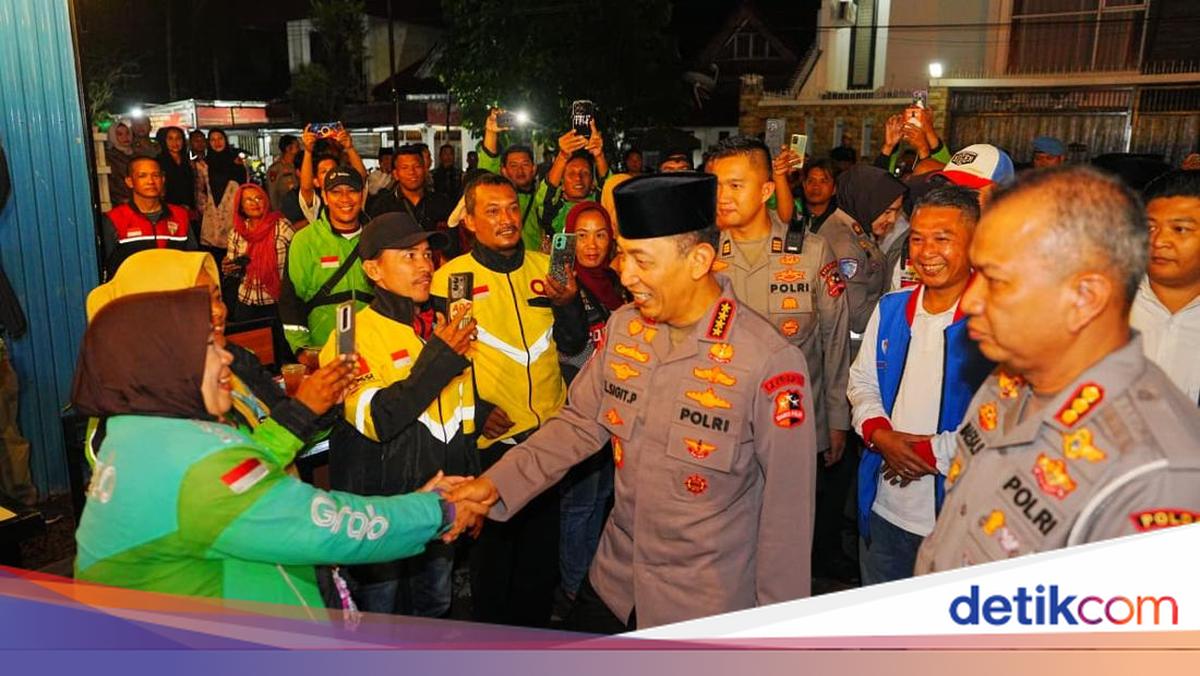 Kapolri Sambangi Kedai Ado Presisi, Ngobrol-Serap Aspirasi Komunitas Ojol Palembang