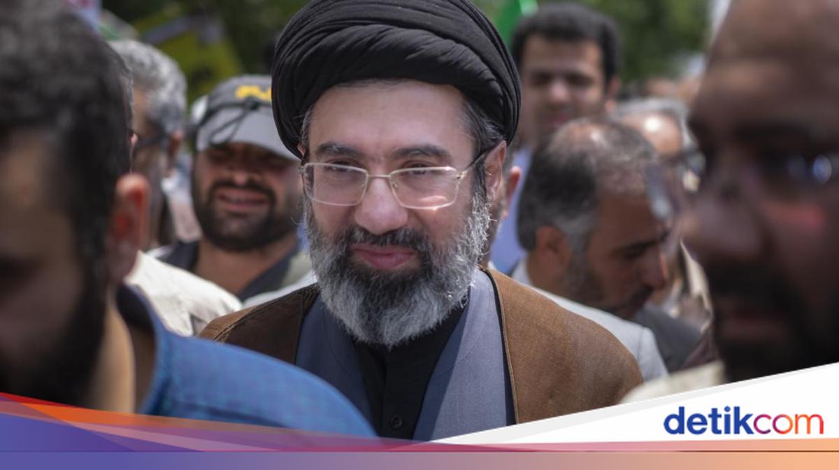 Terkuak Kabar Mojtaba Khamenei Terluka hingga Dioperasi di Rusia