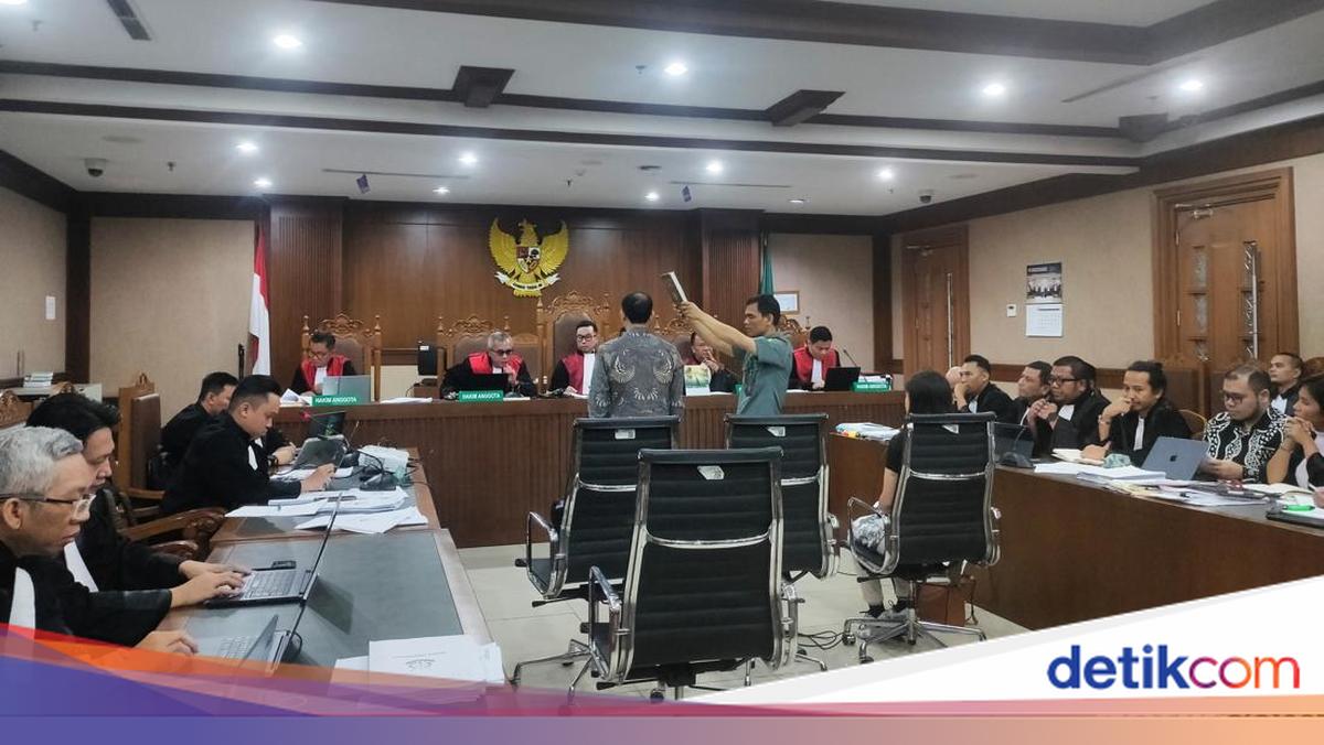 Sidang Kasus Chromebook, Nadiem Cerita Awal Mula Dirikan Gojek