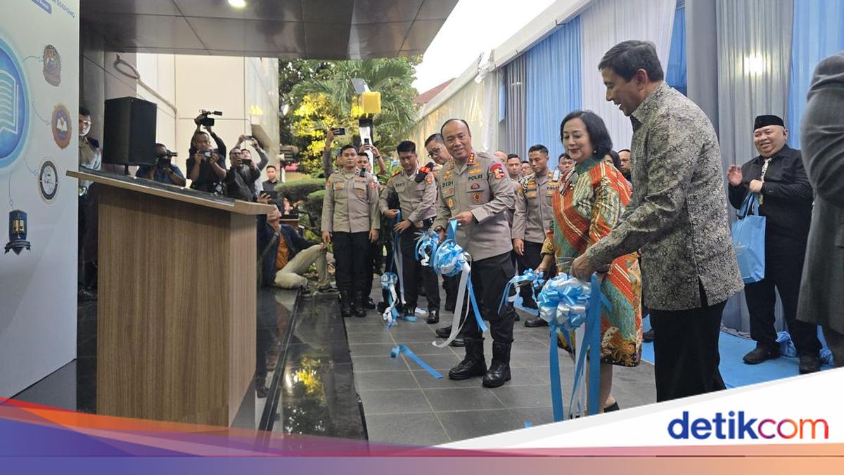 Polri Resmikan Gedung Pusat Studi Profesor Raden Soepomo