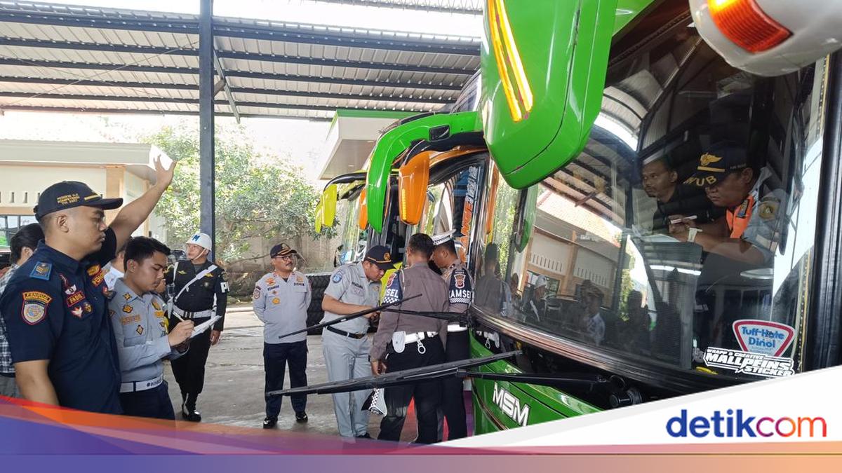 Polisi-Dishub Cek Kelaikan Bus Armada Mudik di Bogor, Ini Hasilnya