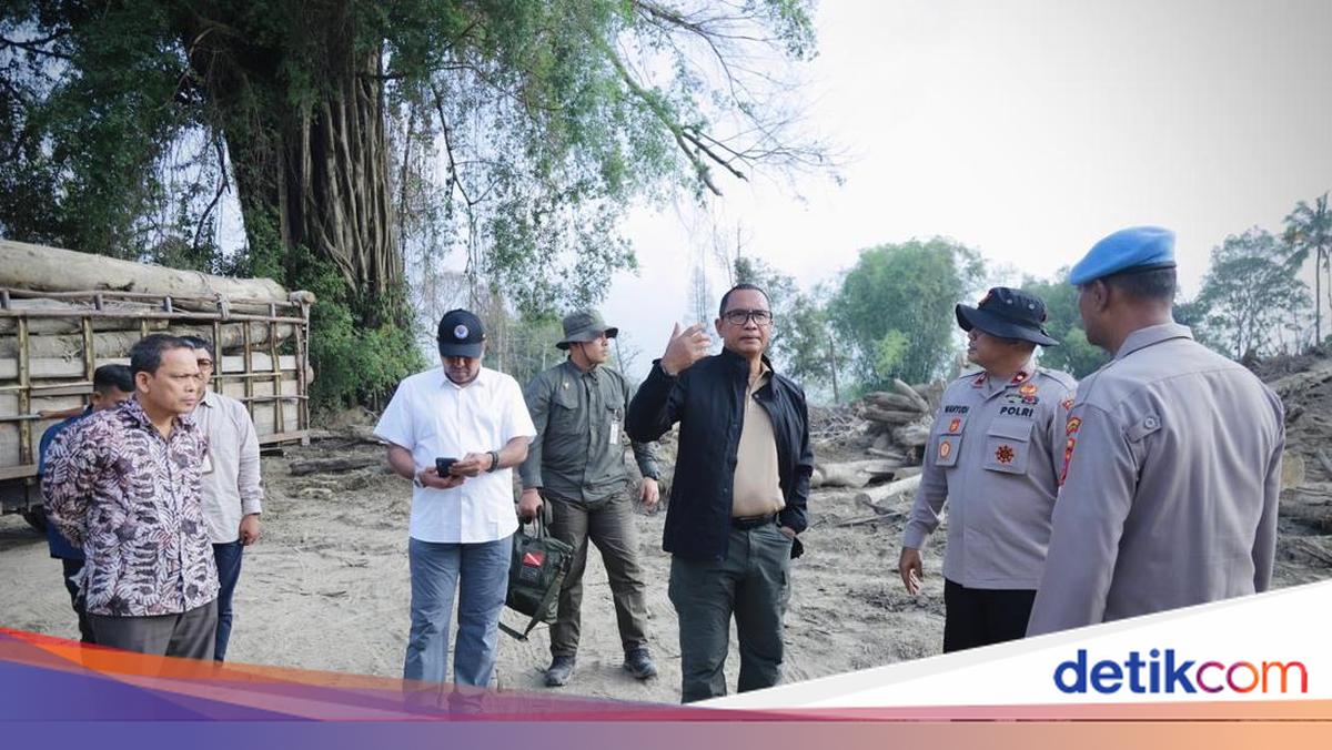 BNPP Kerahkan 6 Ekskavator, Bersihkan Jalan Pasca Banjir Aceh