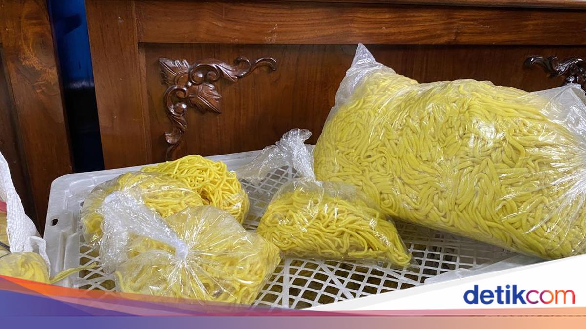 Polisi Bongkar Pabrik Mi Berformalin di Boyolali, Gunakan 'Ramuan Maut'