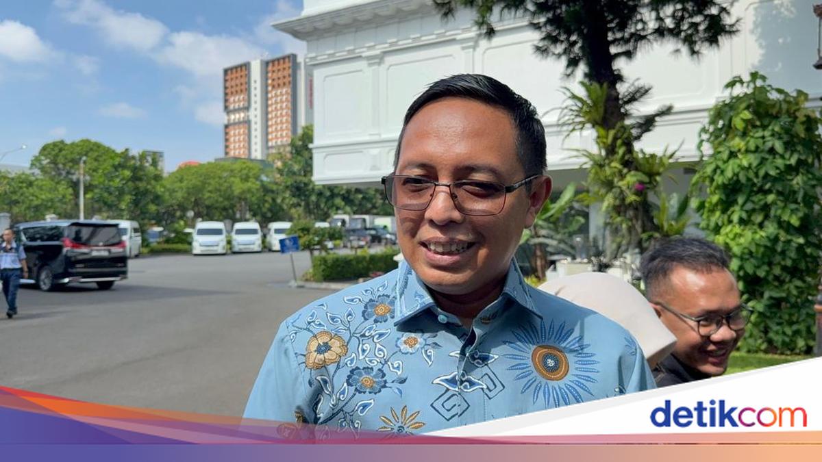 Hasan Nasbi Dipanggil Prabowo ke Istana, Bahas Apa?