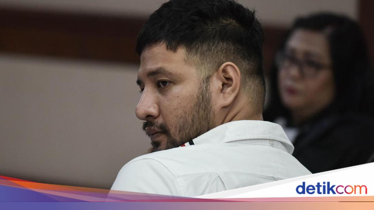 Bacakan Pleidoi, Ammar Zoni: Demi Allah Saya Bukan Bandar