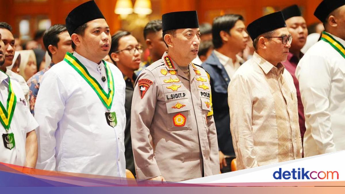 Kapolri Hadiri Buka Puasa Bersama PB SEMMI, Santuni Anak Yatim