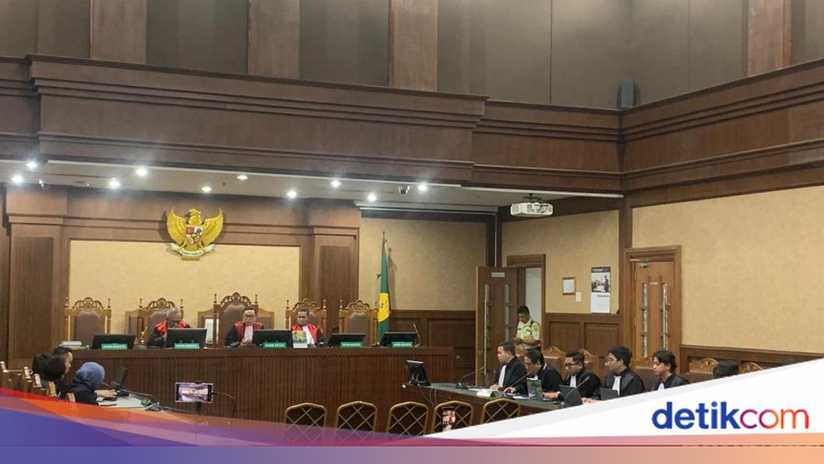 Nadiem Makarim Sakit, Sidang Kasus Korupsi Chromebook Ditunda