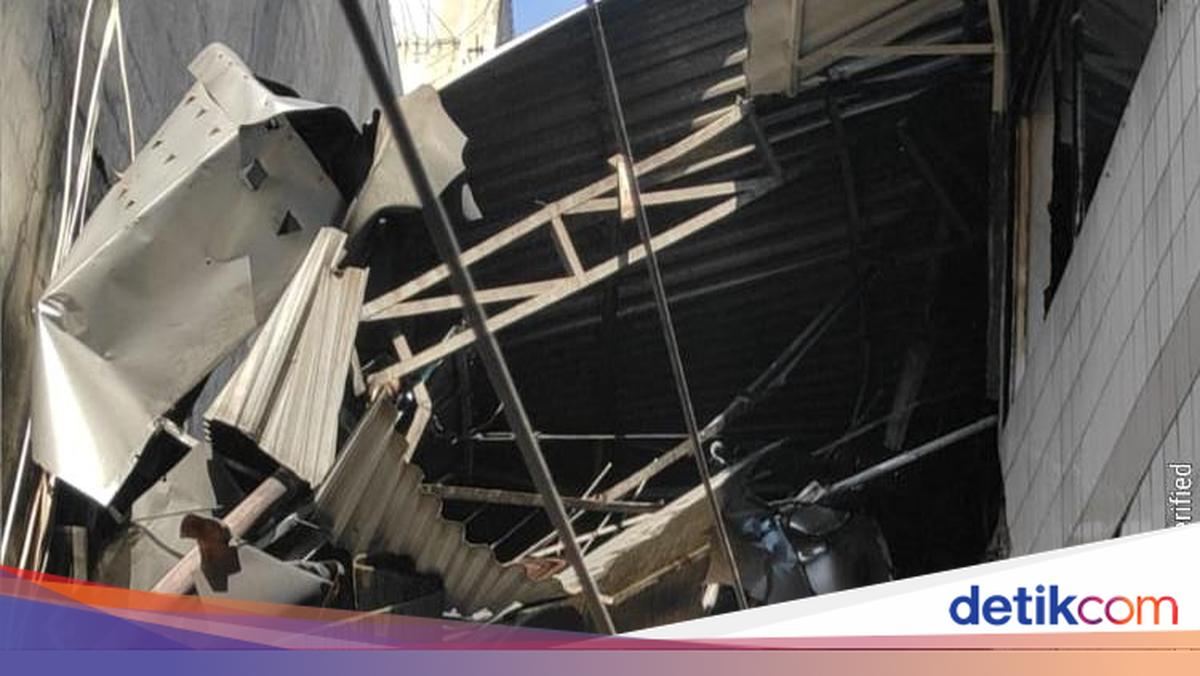 Kebakaran Ruko di Tambora Merembet Hanguskan Puluhan Rumah