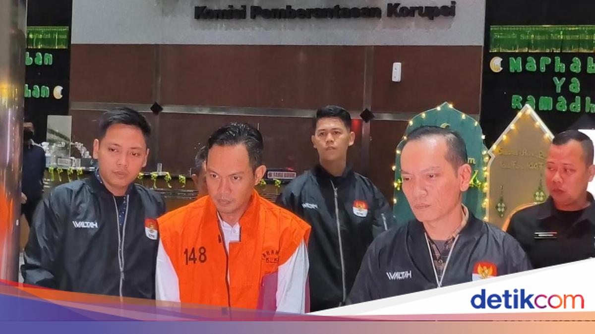KPK Bongkar Nilai THR Bupati Cilacap Hasil dari Pemerasan: Rp 20-100 Juta