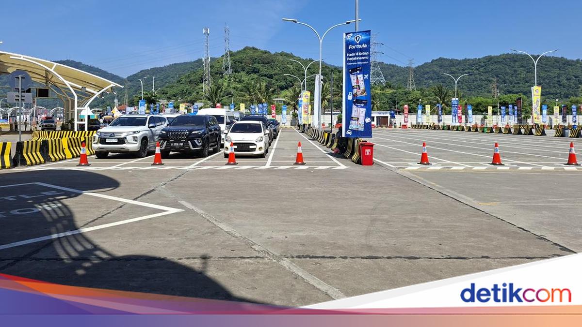 Puncak Arus Mudik, Pelabuhan Merak Diprediksi Mulai Padat Sore Ini