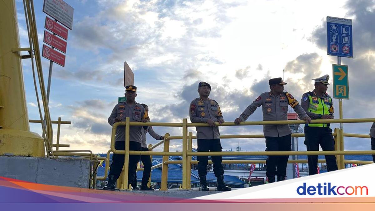 Nyepi, Penyeberangan ke Bali dari Ketapang Ditutup