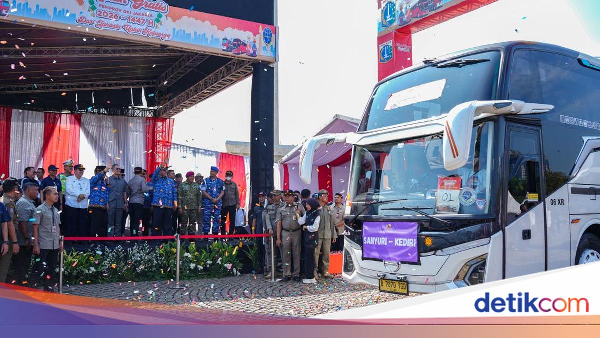 Program Mudik Gratis OMG Berangkatkan Ratusan Pemudik Tujuan Jawa-Sumatera