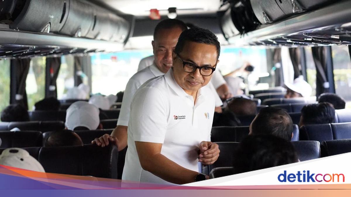 Mudik Gratis Waskita Karya, Ratusan Pemudik Diberangkatkan dari Jakarta