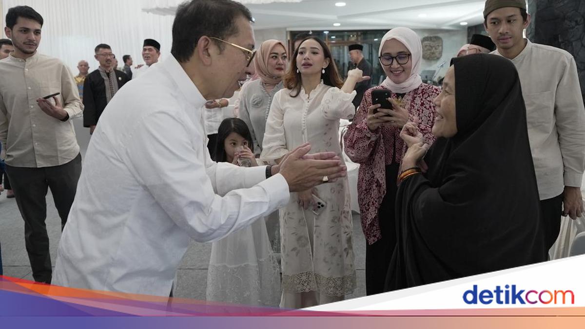 Perkuat Silaturahmi, Fadli Zon Rayakan Idulfitri Bersama Budayawan