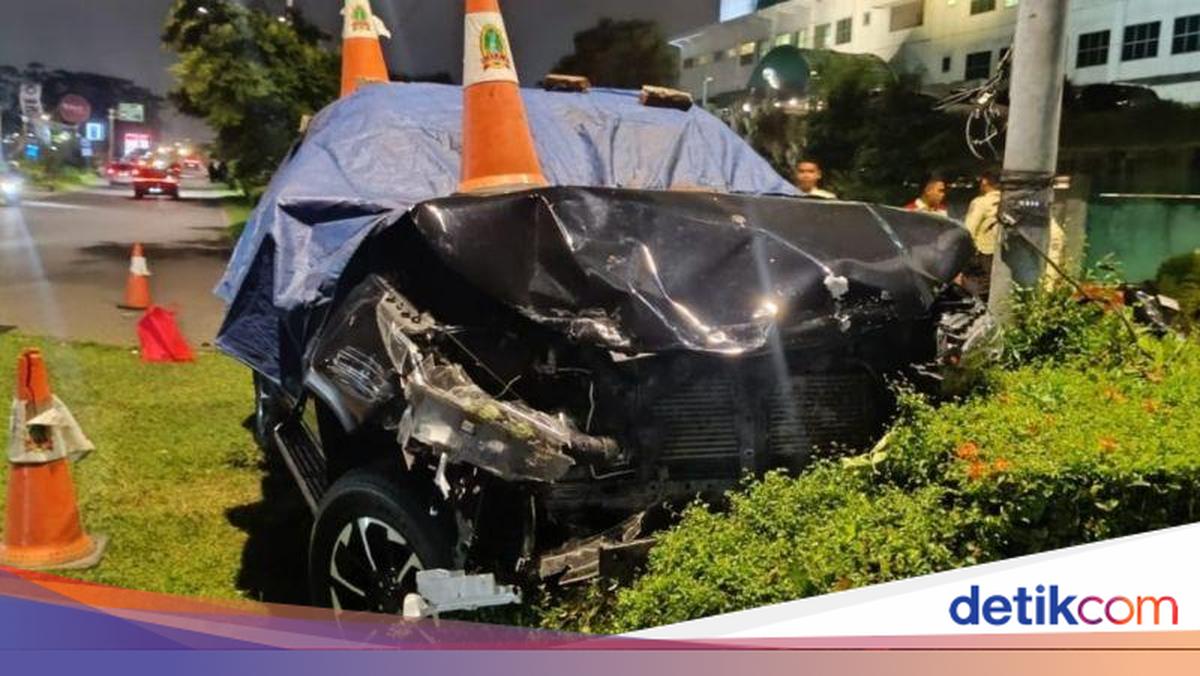 Kronologi Mobil Fortuner Tabrak 4 Motor di PIK hingga 2 Orang Tewas