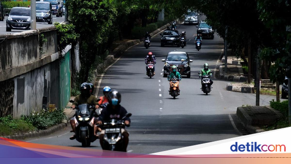 Lalin Jakarta Masih Lengang, Cawang-Kuningan Ditempuh Kurang dari 15 Menit