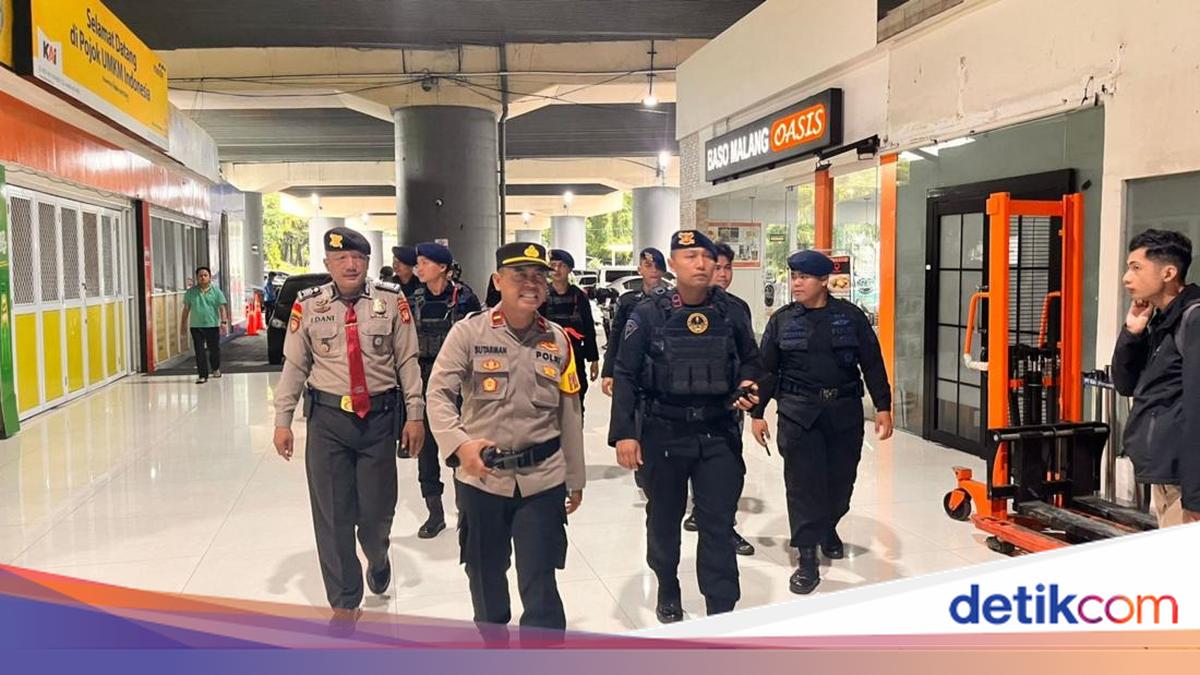 Brimob Sterilisasi Stasiun Gambir, Pastikan Penumpang Arus Balik Lebaran Aman