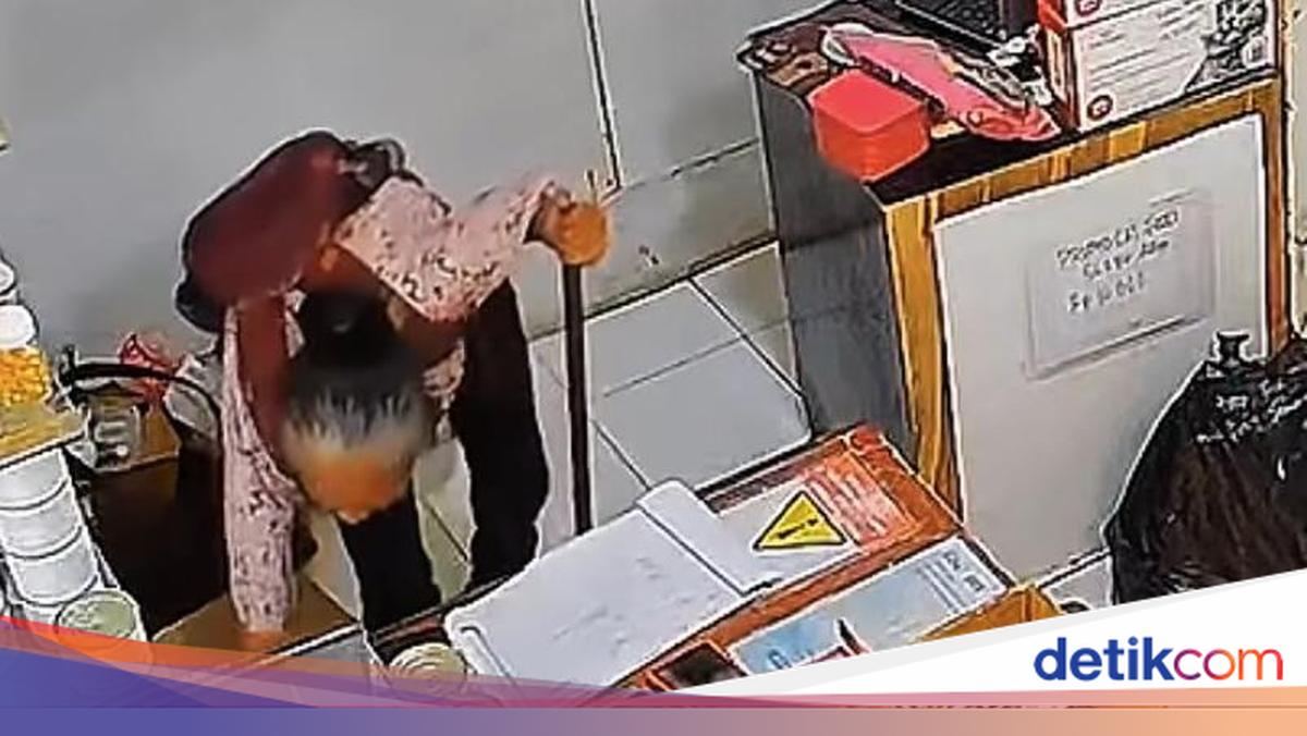 Ramai Sorotan Nenek Bertongkat Mencuri di Depok hingga Jaktim