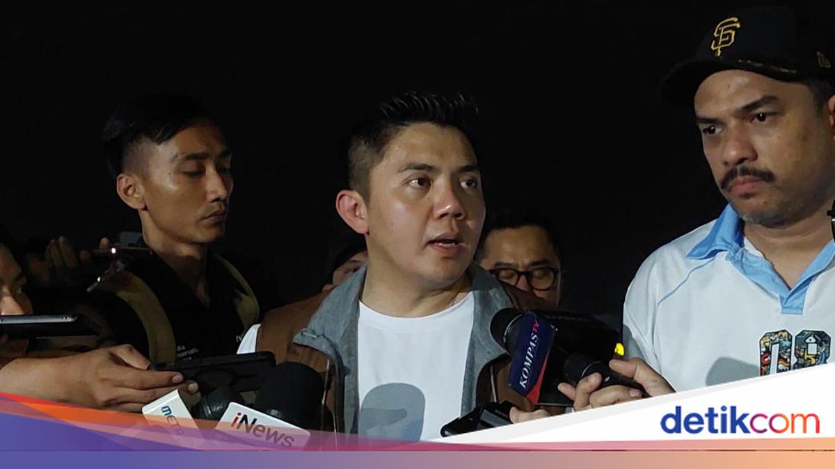 Seskab Minta Maaf Bazar Rakyat di Monas Sempat Antre Panjang