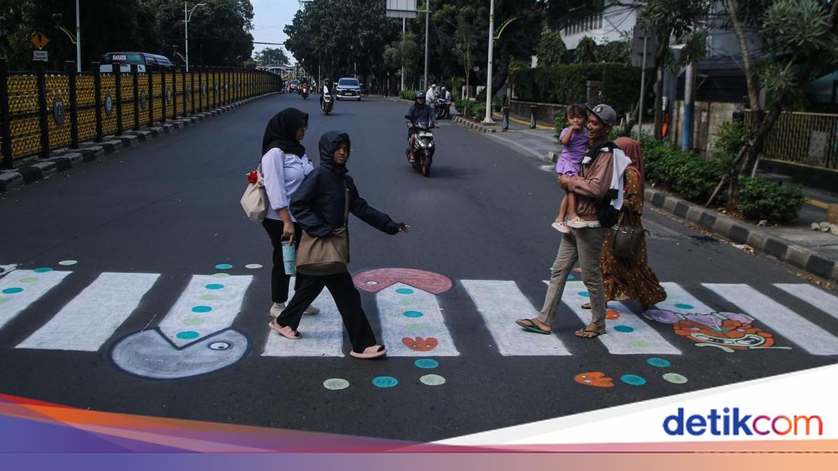 Pramono Apresiasi Kreativitas Zebra Cross 'Pac-Man' Tebet, Akan Dikembalikan Sesuai Standar