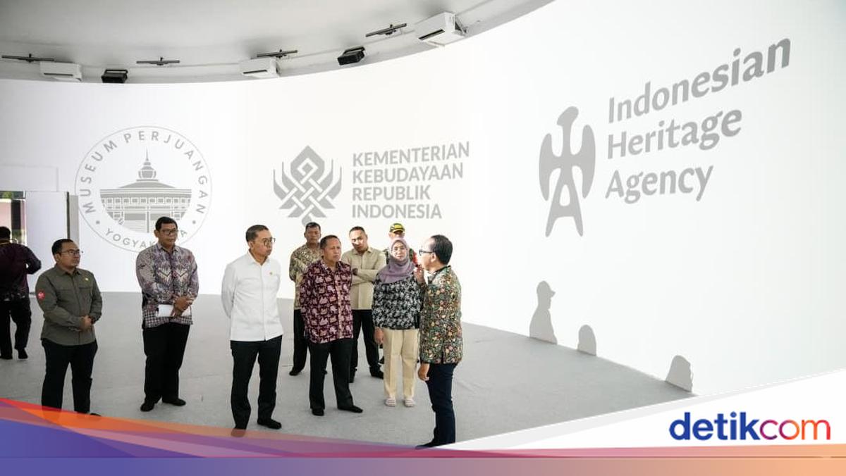 Tinjau Museum Perjuangan, Menbud Soroti Peran Yogyakarta dalam Sejarah RI