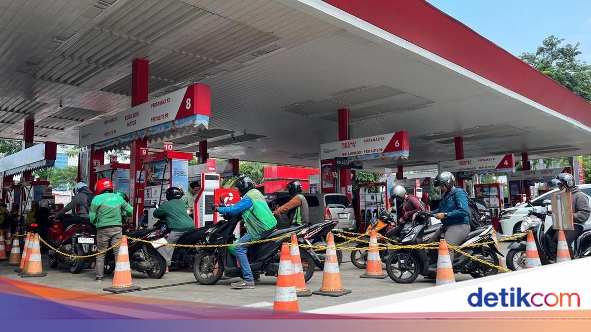 BBM Tak Naik, Pertamina Minta Warga Setop Panic Buying