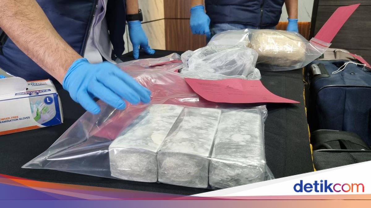 Penampakan Black Dollar Dipakai WN Liberia Tipu Pengusaha Korsel di Jakbar