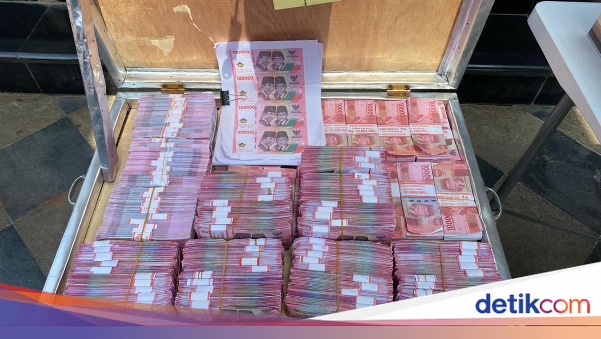 Penampakan Duit Palsu Satu Peti Disita Polisi dari Pengedar Upal di Bogor