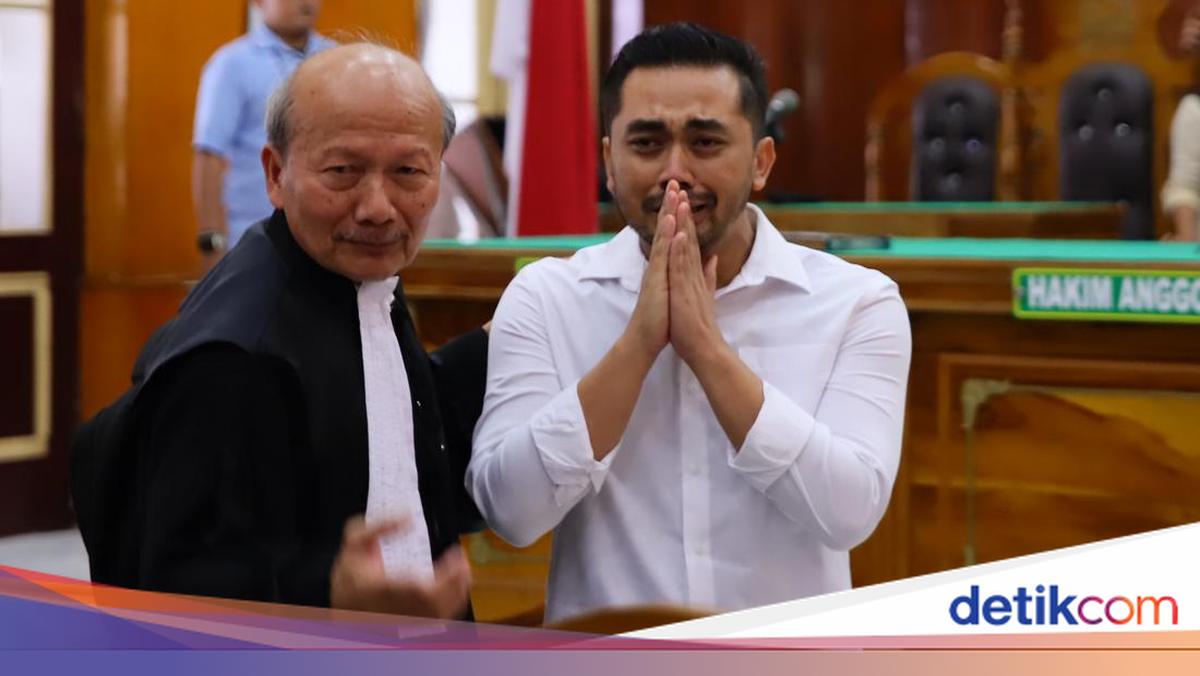 Kejaksaan Agung menarik Kajari Karo dan jaksa terkait kasus Amsal Sitepu setelah vonis bebas. Dugaan pelanggaran etik sedang diselidiki.