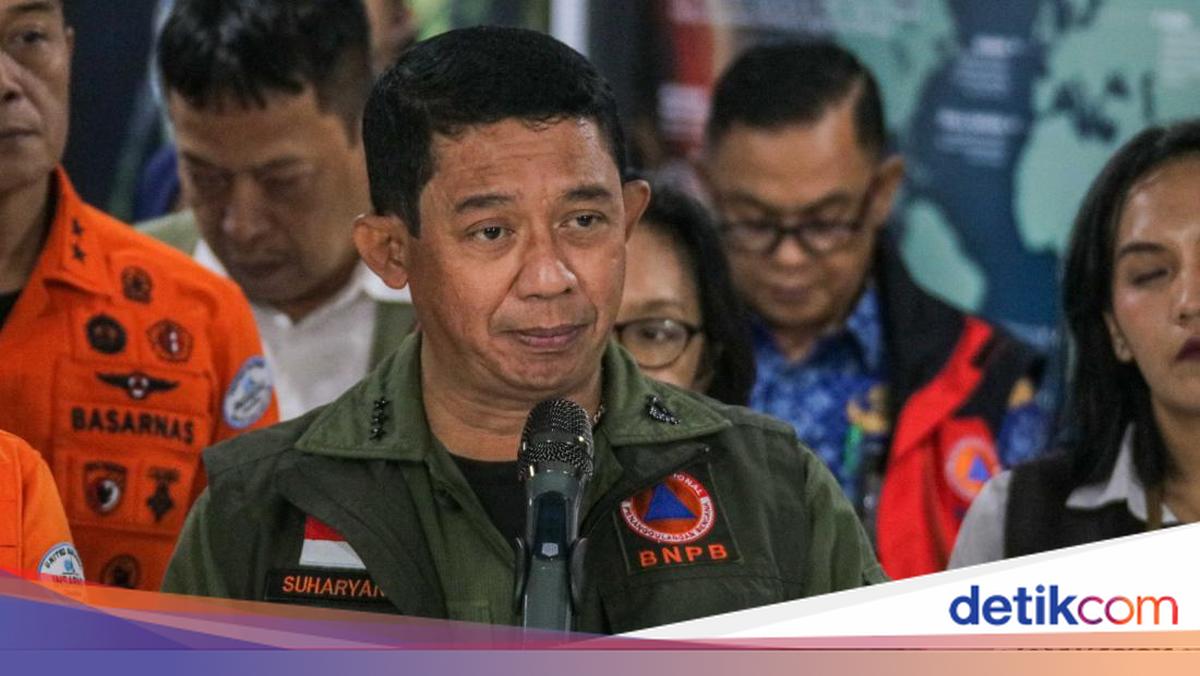 Mengapa Pemadaman Karhulta Butuh Waktu Lama? Kepala BNPB Ungkap Kendalanya