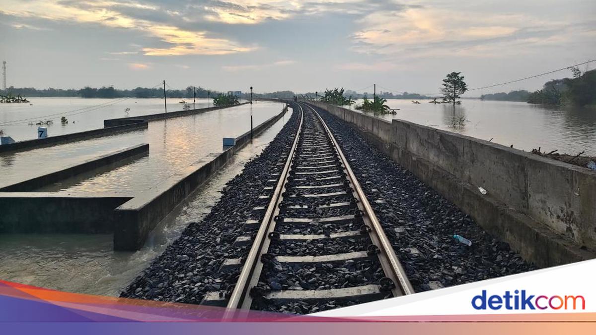 Jalur HIlir di Grobogan Kebanjiran, 8 Perjalanan KA Terdampak