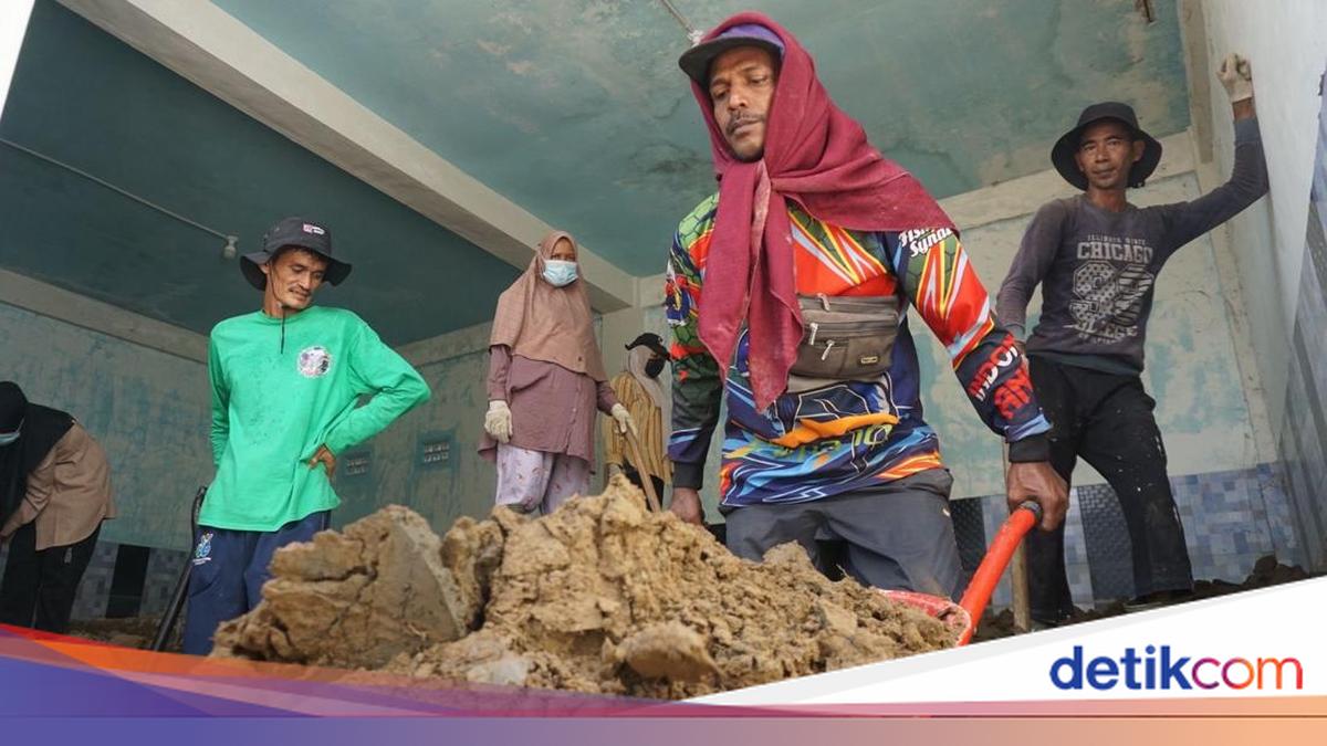 Warga Meureudu &amp; Pemerintah Gotong Royong Kebut Pemulihan Pascabencana