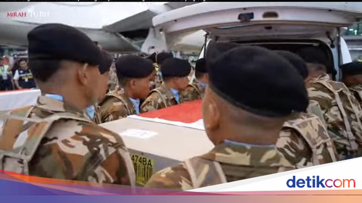 Jenazah 3 Prajurit TNI Gugur di Lebanon Tiba di Indonesia