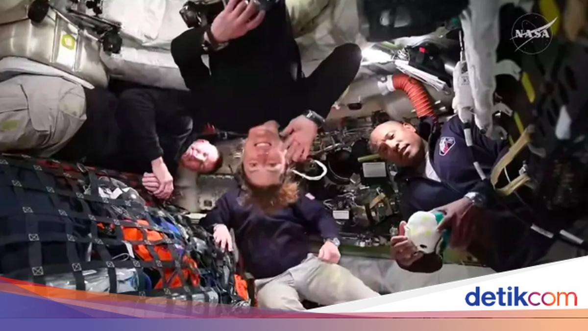Astronaut Artemis II alami blackout komunikasi 40 menit saat flyby di balik Bulan. Momen mendebarkan tanpa kontak dengan Bumi!