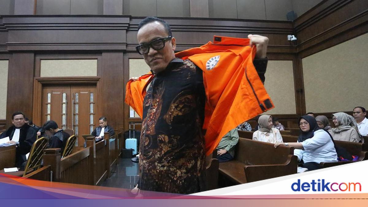 Drama Noel Dkk Tolak Jadi Saksi Sesama Terdakwa