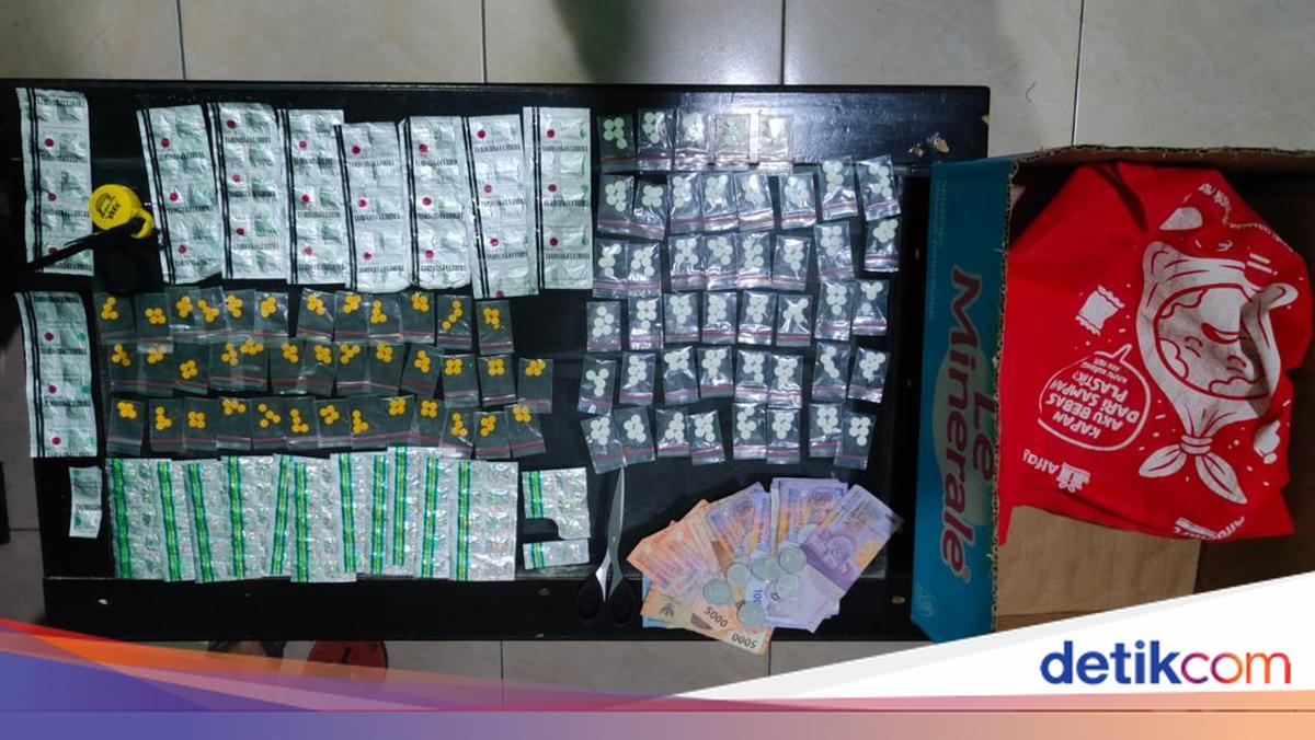 Polisi Gerebek Peredaran Obat Keras Ilegal di Bogor, 616 Butir Disita