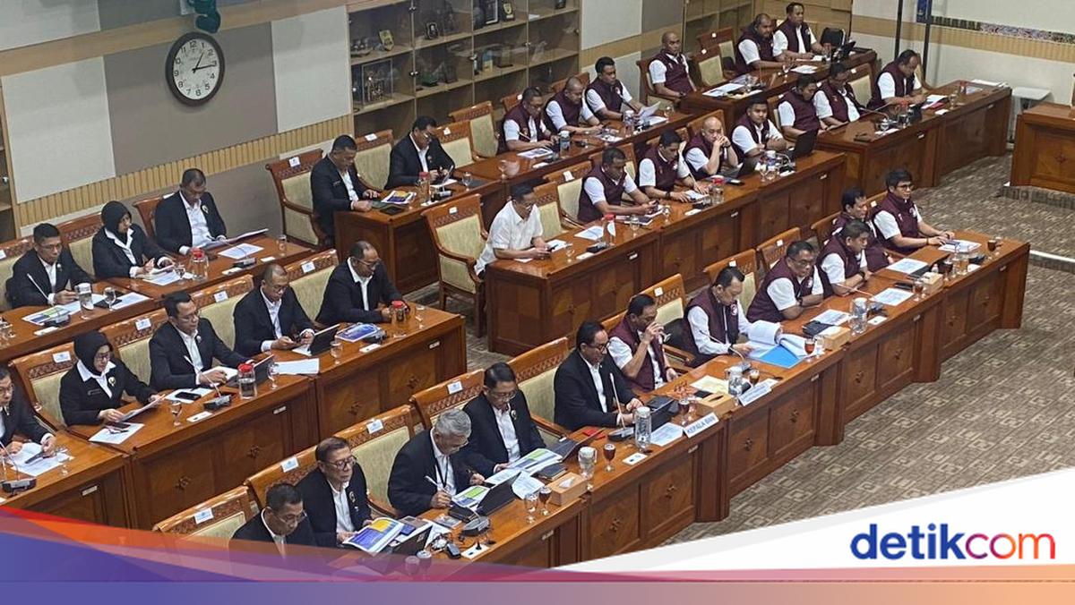 Rapat RUU Narkotika, Bareskrim Usul Batas Baru Penyalahguna-Pengedar-Bandar